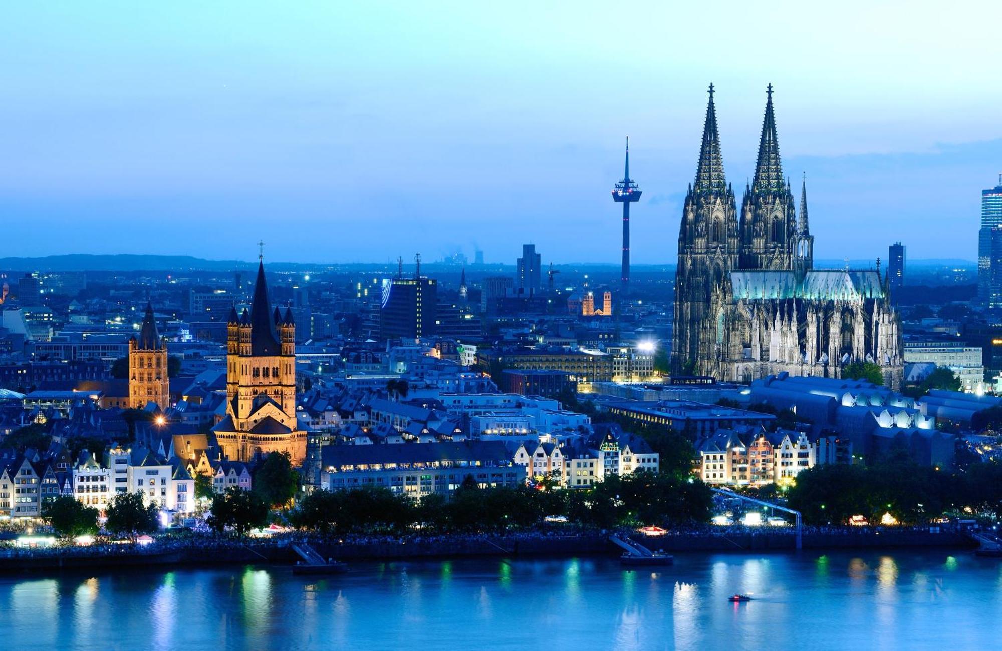 Hotel Alt Deutz City-Messe-Arena Kontaktloser Self Check-In Köln Ngoại thất bức ảnh